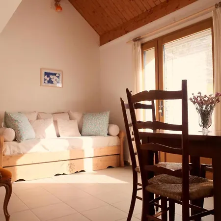Holiday home Les Lilas 2/4 Personnes *